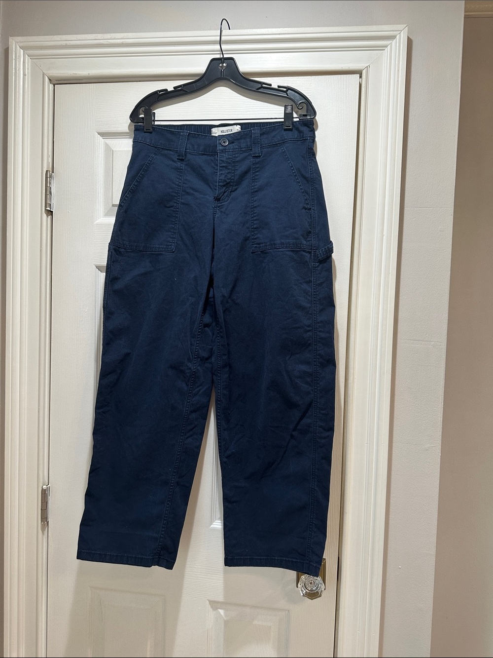 Hollister Men's Navy Cargo Pants